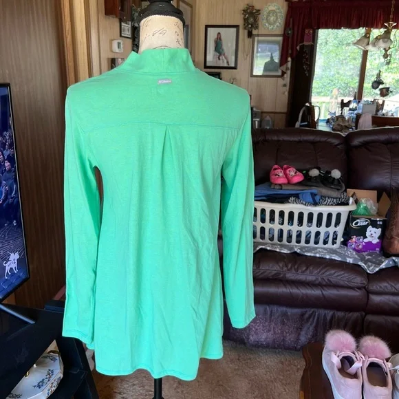 Woman’s Columbia green light cardigan - Picture 8 of 16